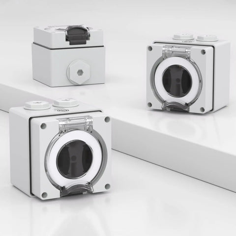 Outdoor NEMA 14-50R 50 Amp RV Power Outlet Box 125/250V Weatherproof And Dustproof ETL Listed for RVs and Generators
