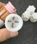 Portable Adjustable Speed Needle Felting Machine Kit With 1 To 7 Needles showing needle socket and cap accessories.