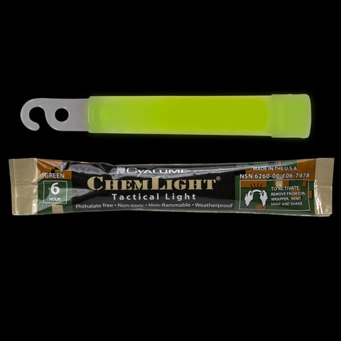 Chemlight Light Stick Military Grade 6 Hour Glow 4 Inch Long ultra bright green light with packaging for Night Ops