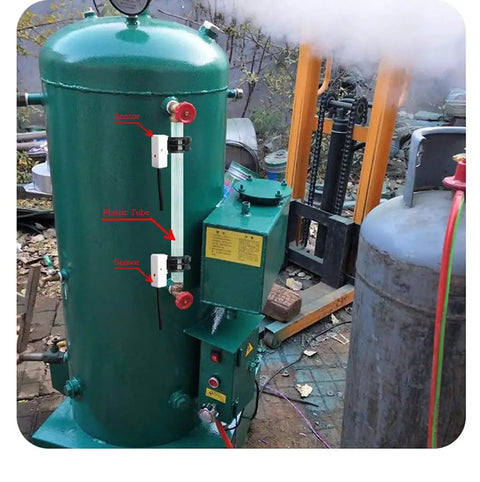 Installed No Contact Liquid Level Sensor For Pipes And Tanks, Contactless Water Level Detection with NPN Output, on green tank