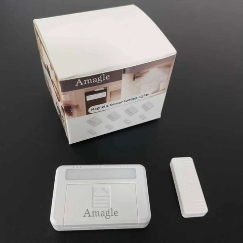 Door Activated LED Puck Lights 4 Pack cordless battery operated cabinet drawer closet lighting box and components shown