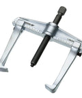 Pro Grade Five Piece Puller Set With Stand Includes Five Pullers Of Different Sizes With Standard Or Quick Release Legs Centered Pulling With Clear Scale For Uniform Adjustment Handles Heavy Duty High Force Bearing And Gear Removal Made In Germany single puller close-up