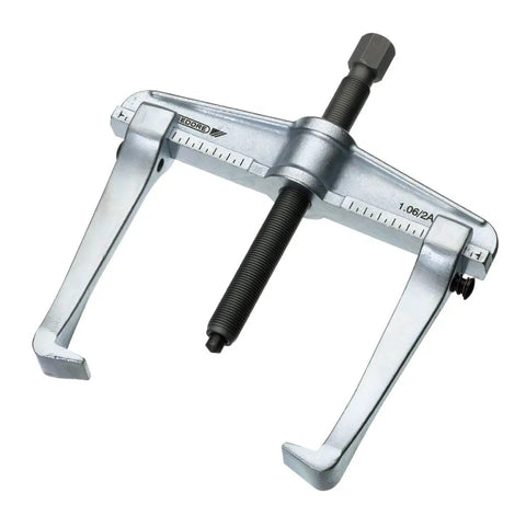 Pro Grade Five Piece Puller Set With Stand Includes Five Pullers Of Different Sizes With Standard Or Quick Release Legs Centered Pulling With Clear Scale For Uniform Adjustment Handles Heavy Duty High Force Bearing And Gear Removal Made In Germany single puller close-up