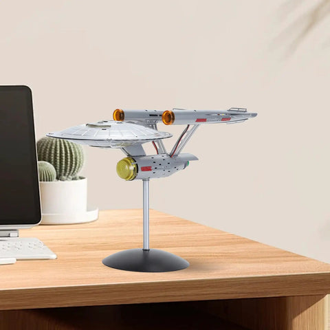 Lit LED Spaceship Model Kit For Display In One Thousandth Scale Lifelike Spaceship Ornament On Desk
