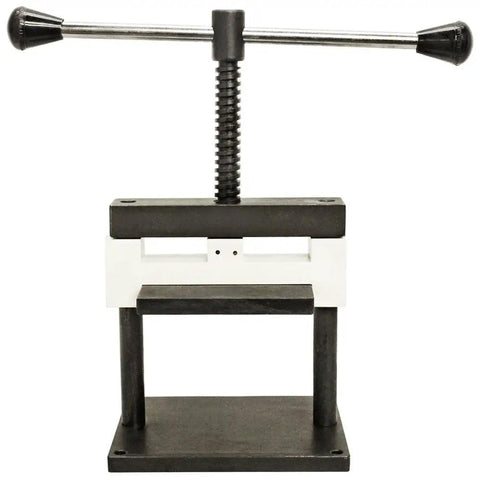 Heavy Duty Manual Sheet Metal Hand Punch Press And Metal Holding Vise Power Through Two Millimeter Steel Sheets Without Breaking A Sweat A Boss Grade Shop Staple