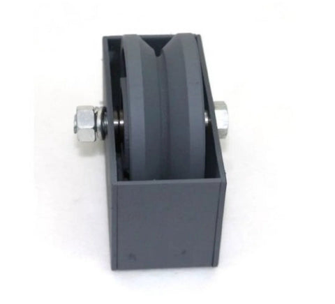 Heavy duty V-groove gate wheel with weldable box and axle hardware
