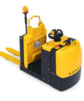 Get Your Hands On This Wheelfun RTR Metal 1/14 Electric Remote Control Forklift MO55 in yellow with lifting forks and controls.