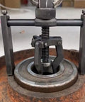 Inner Hole Bearing Puller With Three Claw Design for Precise Bearing Removal and Disassembly Automotive Repair Tool in Use