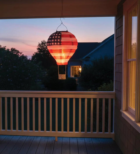 Patriotic Pop-Up Hot Air Balloon Solar Lantern With LED Light Weather-Resistant Metal And Polyester Outdoor Decor For Patio