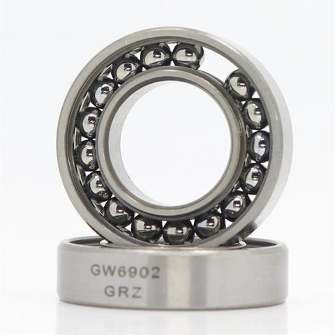 Heavy Duty High Temperature Ball Bearings With Rock Solid Cast Iron Housings Rated For 500 Degrees Celsius two-piece ball bearing close-up.