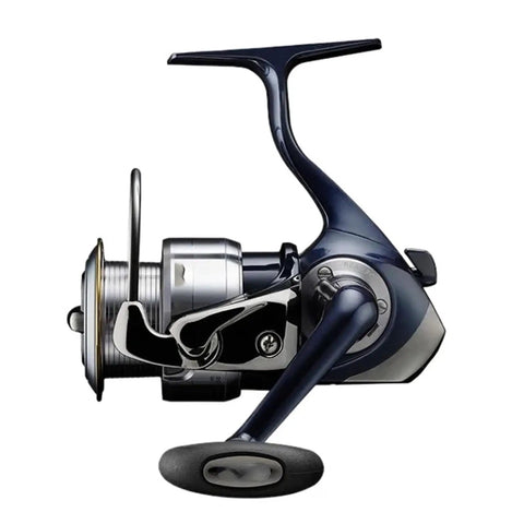 Side view of Saltwater Spinning Reel Built For Big Fish With Four Gear Ratios 4.9 To 1 5.1 To 1 5.2 To 1 And 6.2 To 1 Max Drag