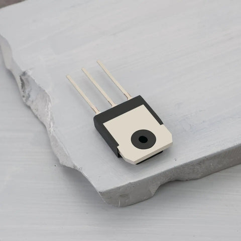 Two Pack 2SB1647 2SD2560 Transistors For Switching And Amplifier Projects, 150V High Voltage, 15A Current, TO3P Package, Great For DIY Electronics, Solar Chargers, Microwave Circuits, And Learning Experiments. TO-3P transistor with three leads