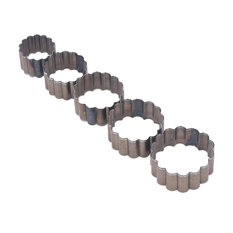 Five Piece Flower Shaped Leather Cutter Set with alloy steel hollow punch tools ranging from 30mm to 50mm for DIY crafts