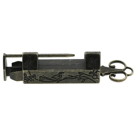 Vintage flower and bird padlock kit, decorative zinc alloy lock system with floral motifs, keyhole and toggle latch hasp