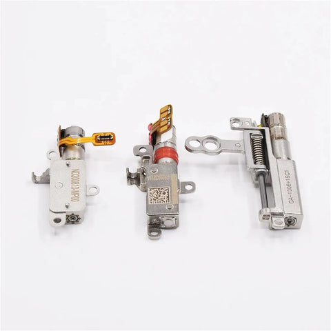 High Performance 5mm Gear Reduction Stepper Motor With Slick Metal Linear Screw Slider And Secure Fastening Nut Designed For Camera Phone Lifting Rig Modifications, three metal components.