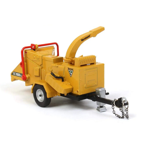 Vermeer BC1000XL Wood Chipper Scale Model 1/50 Die Cast VMR003 with detailed discharge chute and dual rear wheels