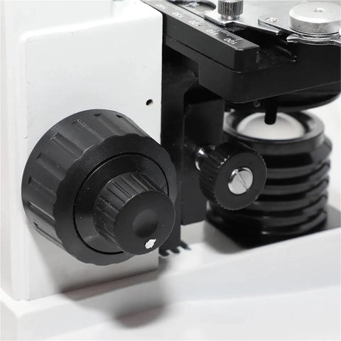 Close-up of focus knobs on Monocular Biological Microscope 40X To 1600X With Bright LED Illumination For High School Students