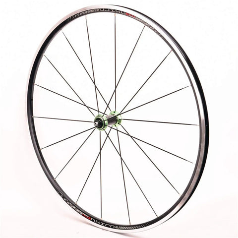 Ultra Light Carbon Wheelset For Road Racing 700C Front 100mm Rear 130mm V Brake Quick Release, sleek design and aluminum rim.