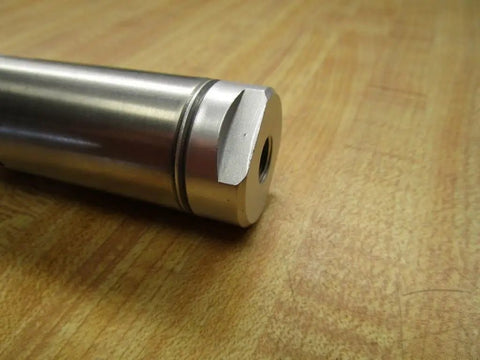 M46 17-1 Pneumatic Cylinder 11/32 Inch Bore With 1/4 Inch Pin Body Length 1 Inch Industrial Grade Air Actuator For Tight Spaces Perfect For Automation DIY Projects Pro Grade Reliability And Easy Install, close-up metal end cap