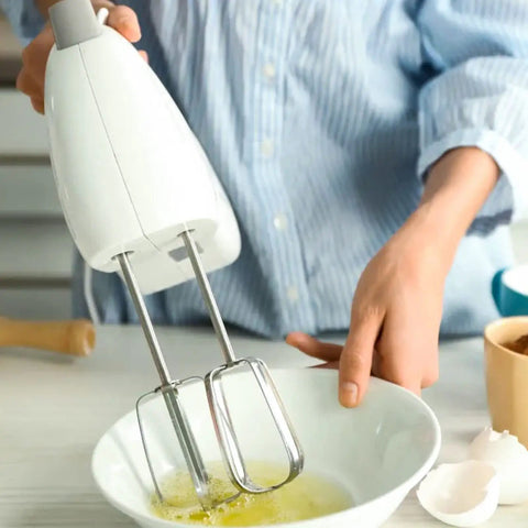 Hand Mixer Beater Set For Stainless Steel Turbo Beaters Compatible With 62682RZ 62692 62695V 64699 in use mixing ingredients