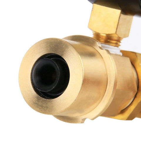 Close-up of brass gate valve on Water Pressure And Flow Test Gauge For Sprinkler Systems With Brass Gate Valve And Three Quarters Inch Hose Thread