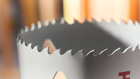 Bosch HBT225 2-1/4 in bi-metal T-slot hole saw blade, close-up of sharp teeth
