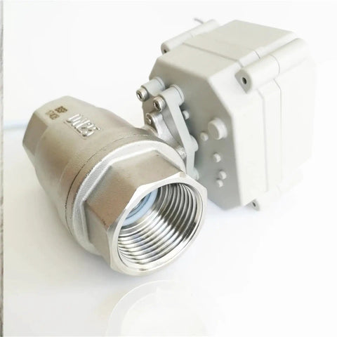 Built Tough DN32 Electric Shut Off Valve With Limit Switch SS304 Stainless Steel Gears DC24V Motorized Control Valve close-up showing NPT threaded connection.