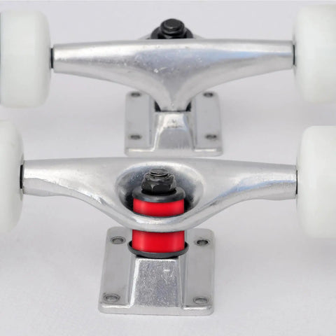 Durable 90A PU Longboard Truck Bushing Kit 10 Pack Rebuild Set For Skateboards, shown with red cylinder bushings in trucks.