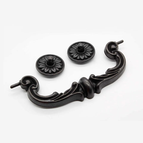 Set Of 4 Rustic Vintage Style Drop Down Bail Pull Handles With 151mm Hole Center And 185mm Total Length Made Of Zinc Alloy Rust And Corrosion Resistant Cabinet And Drawer Pulls For Kitchen And Furniture on a white background.