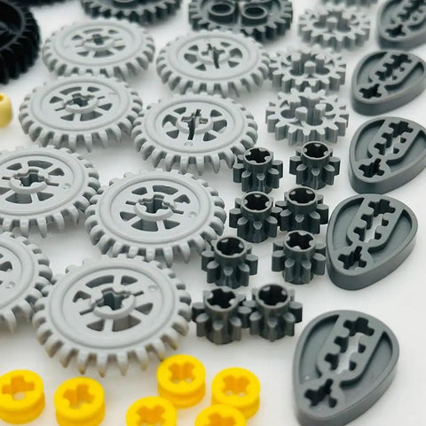 Miutrue Technical Parts Wheels And Gears Building Blocks Kit For Kids 6 Years And Up With 120 Gear Pieces Dope Durable ABS Plastic Compatible With Major Brands Educational STEM Construction Toy Set