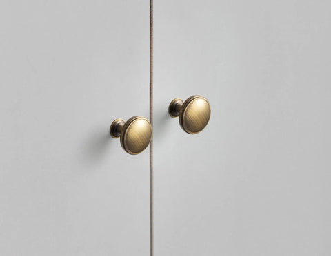 Brushed Bronze Cabinet Knobs 6 Pack Set For Kitchen Cabinets And Dressers Zinc Alloy Drawer Pulls with single hole mounting
