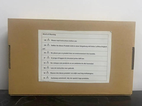 Cardboard box labeled with multilingual safety instructions for Inflatable Wing Surf Kite for Foil Kitesurfing and Wingsurfer Play.