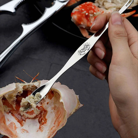 Using fork from Complete 21 Piece Seafood Tools Set With Six Crab Crackers, Six Lobster Shellers, Six Wide Crab Forks, Two Seafood Scissors