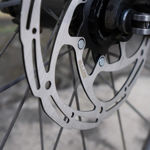 Centerlock 140mm Disc Brake Rotor For MTB And Road Bikes With Beefy High Strength Steel Core And Lightweight Alloy Body
