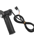 Real-Time Voltage Check E-Bike Throttle Grip With LED Display For 36V Scooters Allows One-Click Start And Smart Battery Monitoring To Dodge Being Stuck On Rides. black ABS rubber throttle grip with 6-pin cable and LED meter for 36V scooter