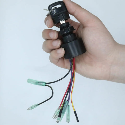 Hand holding Ignition Switch With Key For Outboard Motor Control Box No Hassle Install 3 Position Off Run Start 6 Wires Push To Choke