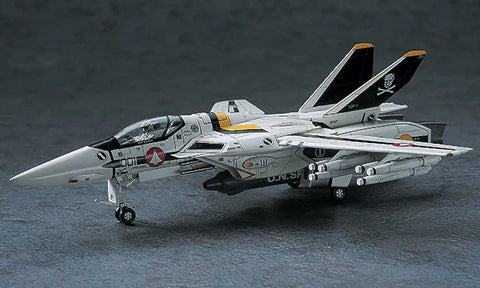 Macross One Seventy Two Valkyrie Weapon Set For Plastic Model Kit Compatible Armament Accessories jet with extra missiles wings extended