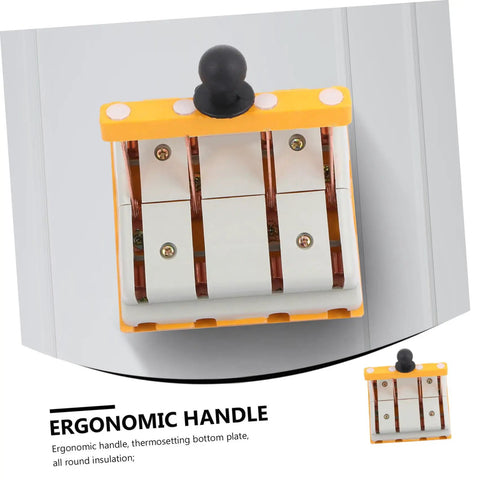 Heavy Duty Copper Double Pole Double Throw Safety Isolator Switch For Industrial Machinery 380V 100A Anti Arc Design close-up with ergonomic handle.