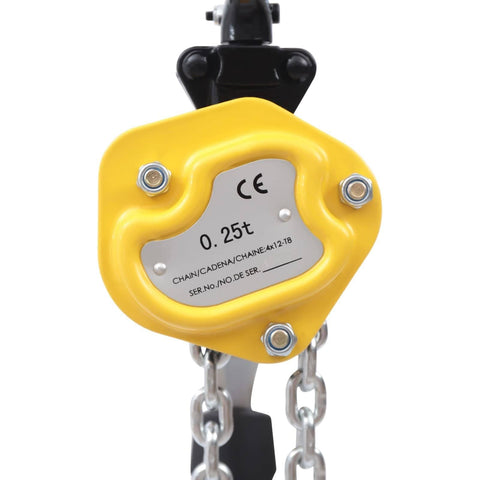 Close-up of Compact Manual Chain Hoist Lever Block 0.25 Ton Capacity 550 Lbs Lift 10 Ft Chain With Lifting Hook Anti Jam Guide