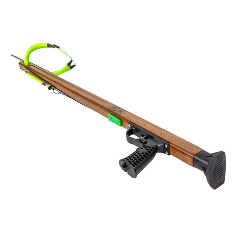 Woody Elite Custom Pro Grade Speargun with mahogany barrel and Kevlar bands, angled view showing stainless shaft and open muzzle.
