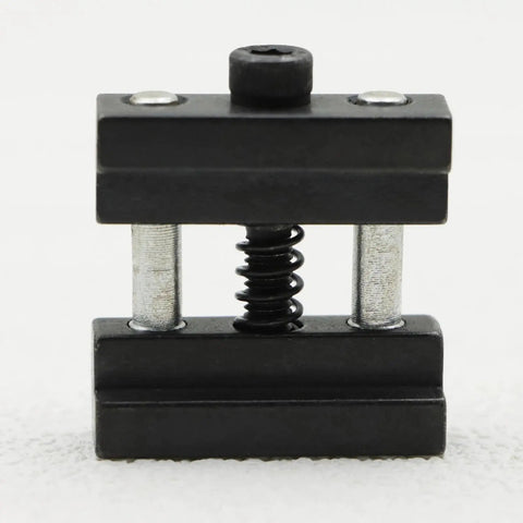Hxszk Quick Clamp Work Stop Tool For Mill Vises 1/2 Inch Jaws Fractal Grip Steel Milling Machine Fixture Fast Lock Setup Kit, close-up front view
