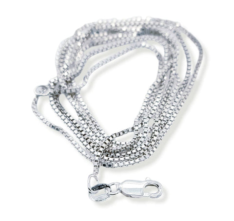 Delicate 0.7Mm 18 Inch Sterling Silver Box Chain Necklace With 925 Stamp Made In Italy Lobster Clasp Lightweight Must Have Jewelry