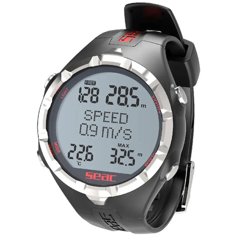 Freediving Computer With Backlit LCD Screen And Real Time Data, Logs, And Dive Metrics For Ocean Sessions displaying data