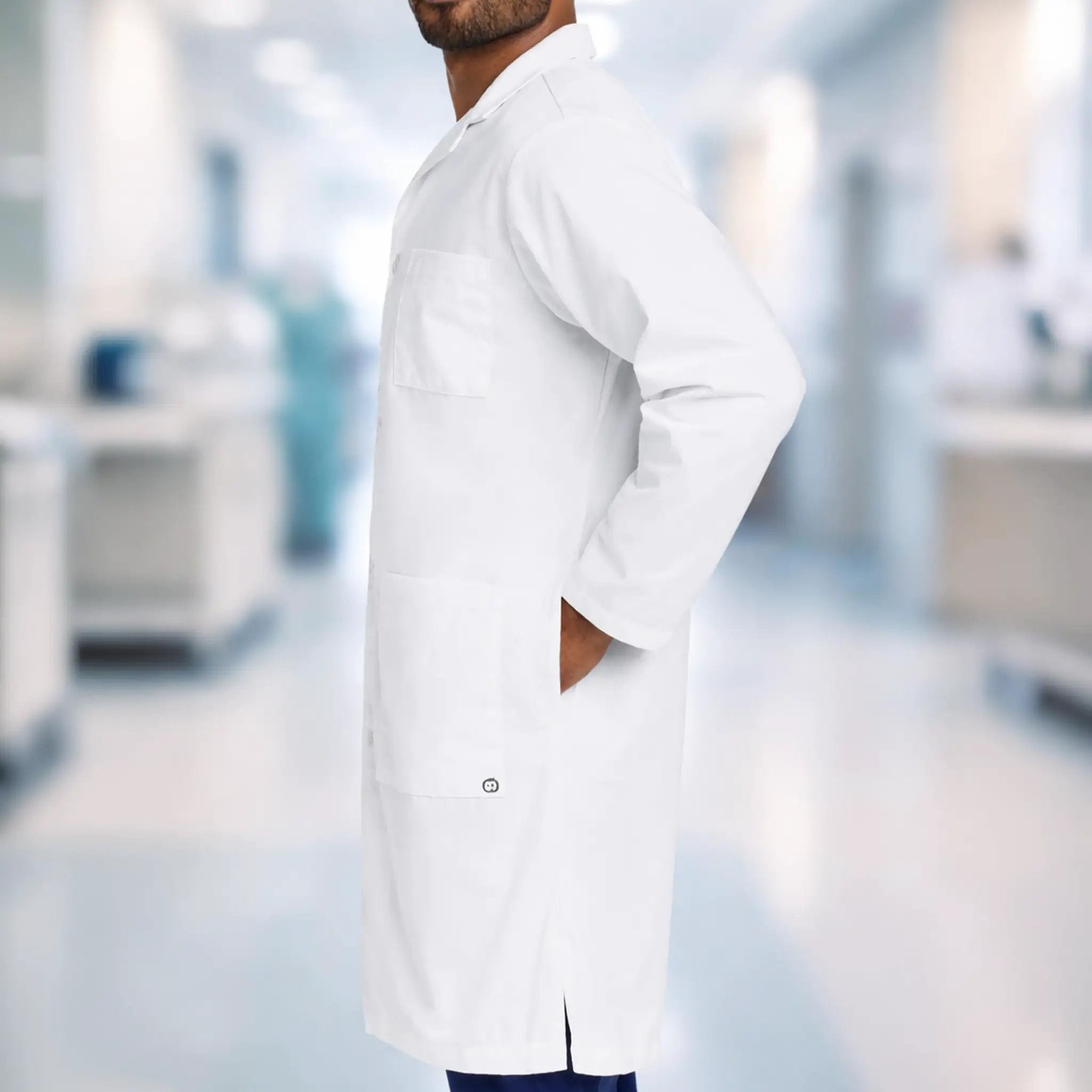 Personalized Embroidered Lab Coat For Men – Comfort Fit ✓