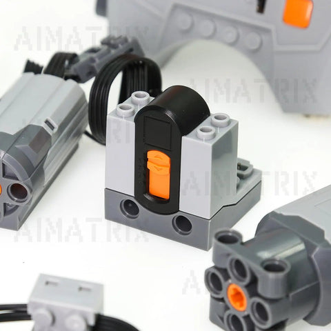 9-Piece Building Blocks Motor Kit With M And L Motors, Battery Box, Remote Control And Speed Adjust, Powers Multiple Motors For Complex Moving Models, Compatible With Major Toy Brick Brands; gray battery box