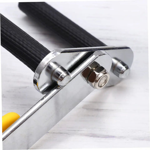 Close-up of metal clamp and rubber grip on One Pair Gypsum Board Lifter And Plasterboard Carrier With Wide Grip.