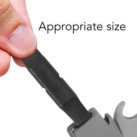 Ultimate 21 Piece Industrial Grade S2 Steel Screwdriver Bit Kit With Double Sided Flat And Hex Drive Design Featuring Strong Magnetism And Universal Compatibility For All Your Heavy Duty Drilling Jobs. 1/4-inch S2 steel double-ended bit held by hand
