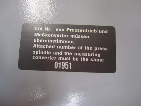 Label on Measurement Converter 3 608 870 347 (3608870347) showing matching press spindle numbers for signal conversion.