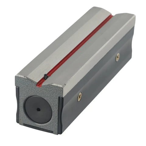 Precision 0.02mm/m Machinist Level, Industrial Grade Steel Spirit Level featuring a V-Groove base and graduated bubble vial.