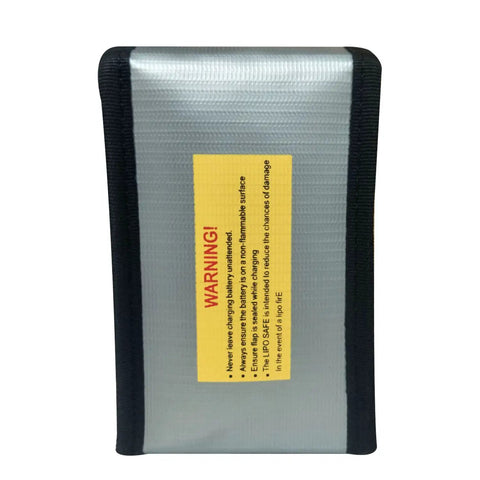 Front view of 4 Pack LiPo Battery Safe Bag Fireproof Storage Pouch, flame-retardant glass fiber, size 90x55x140mm